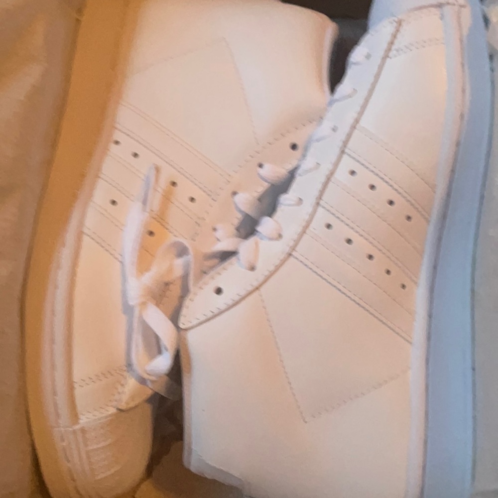Adidas Pro Model J size 6.5